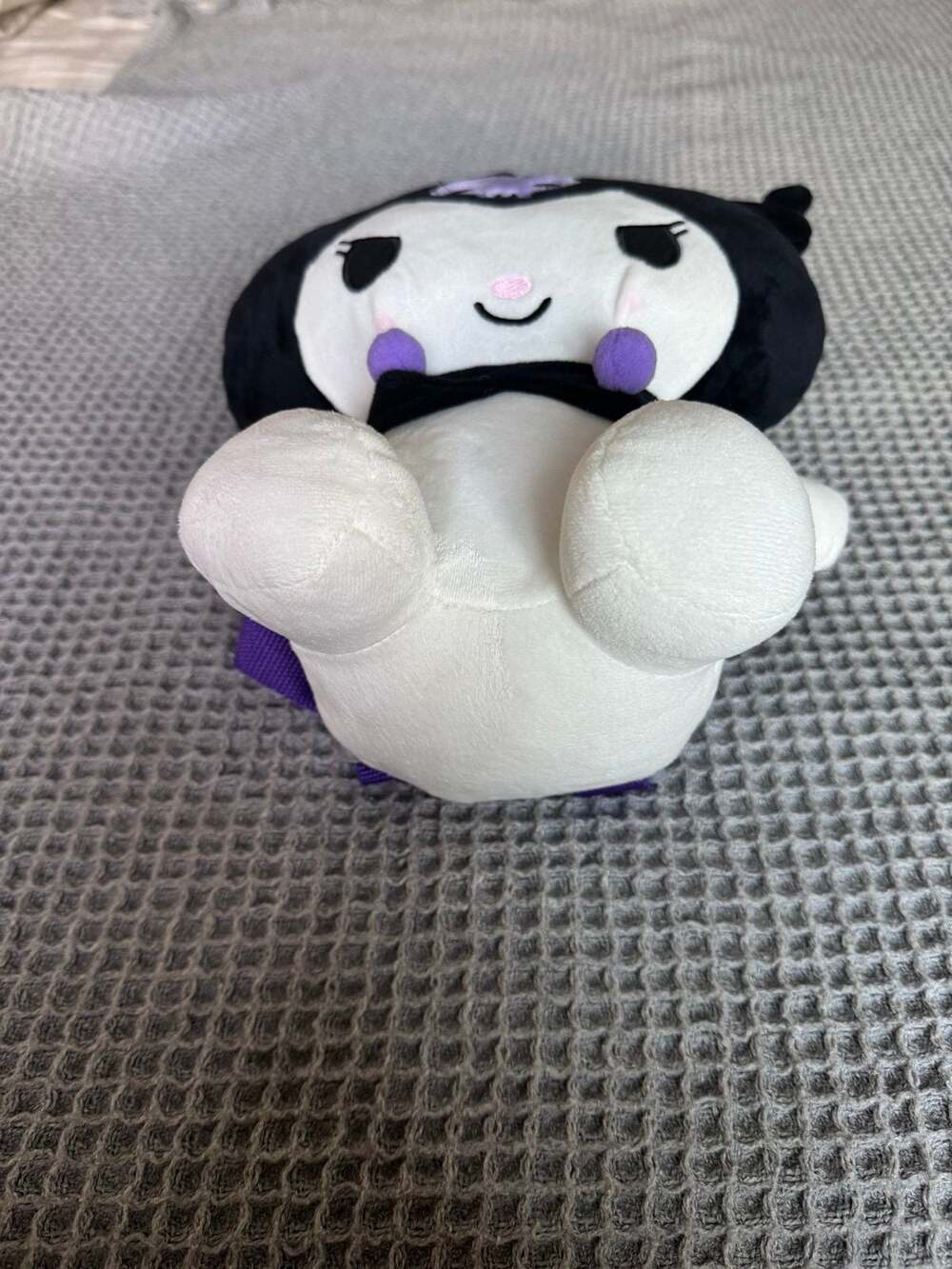 Kuromi Plush backpack - Picture 3 of 4